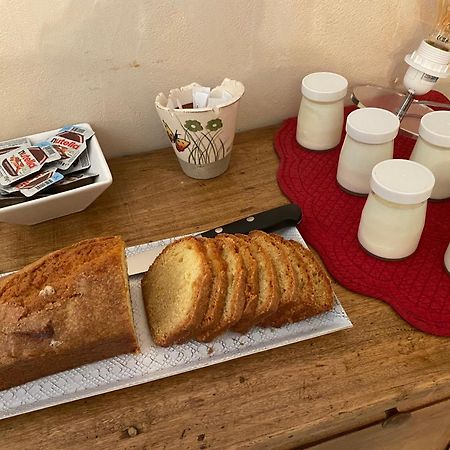 La Closerie Des Sacres Lavannes Bagian luar foto