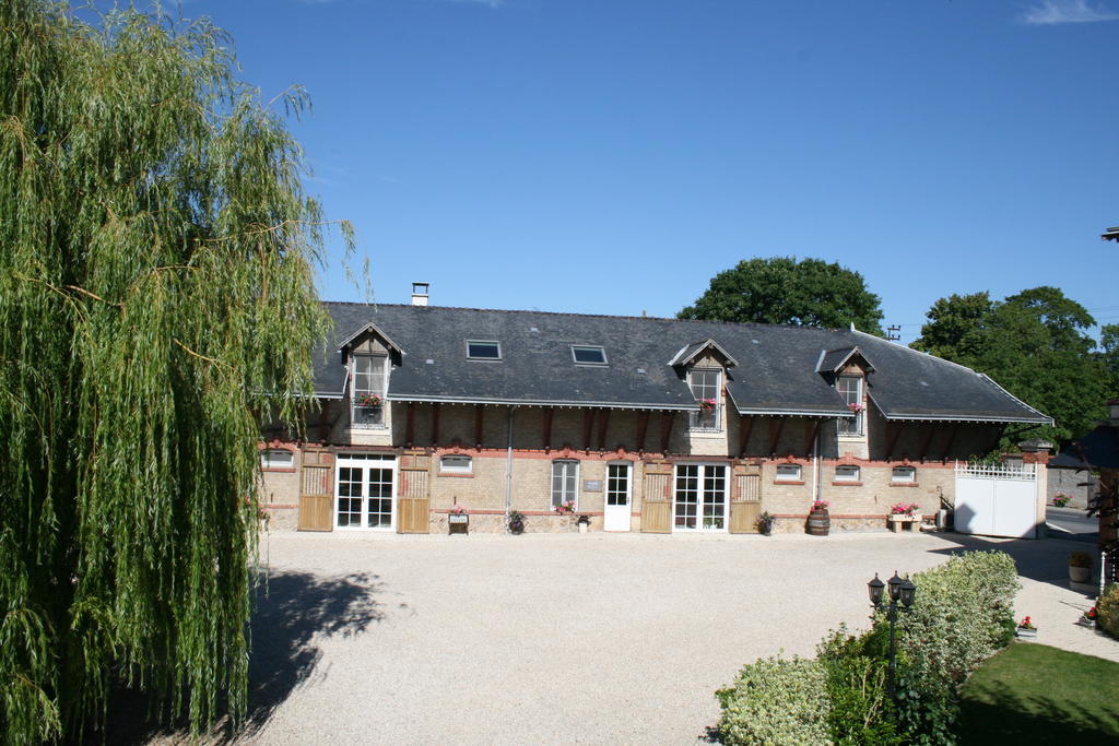 La Closerie Des Sacres Lavannes Bagian luar foto